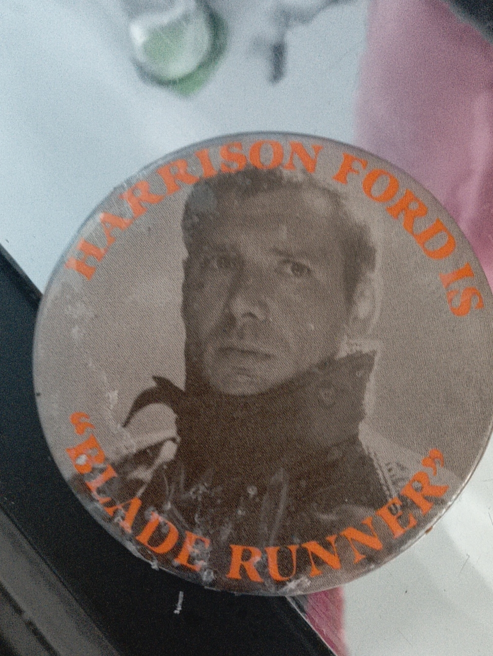 Harrison Ford retro Round Movie Pin Badge in Orange and Brown